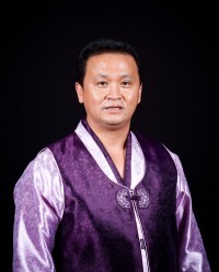 Grandmaster William Kim